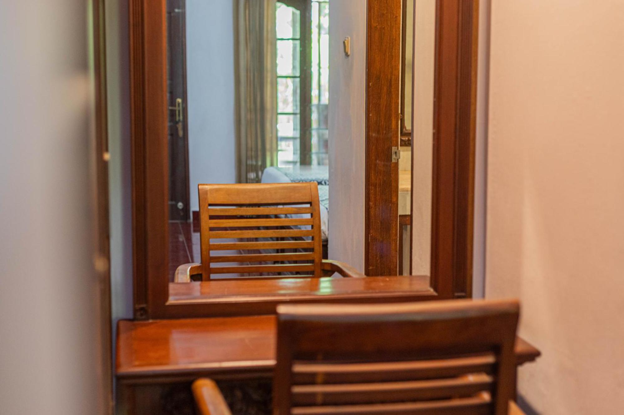 Puri Mango Guest House Sanur Экстерьер фото