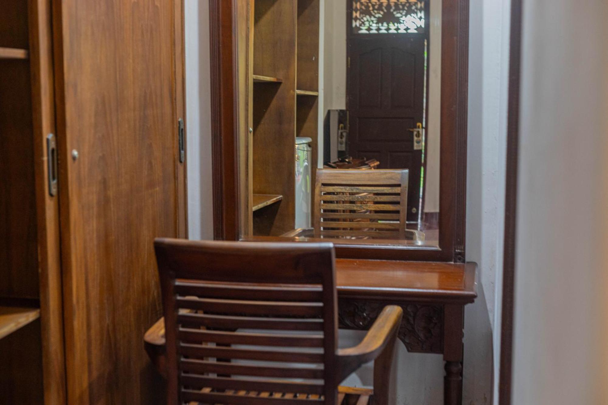 Puri Mango Guest House Sanur Экстерьер фото