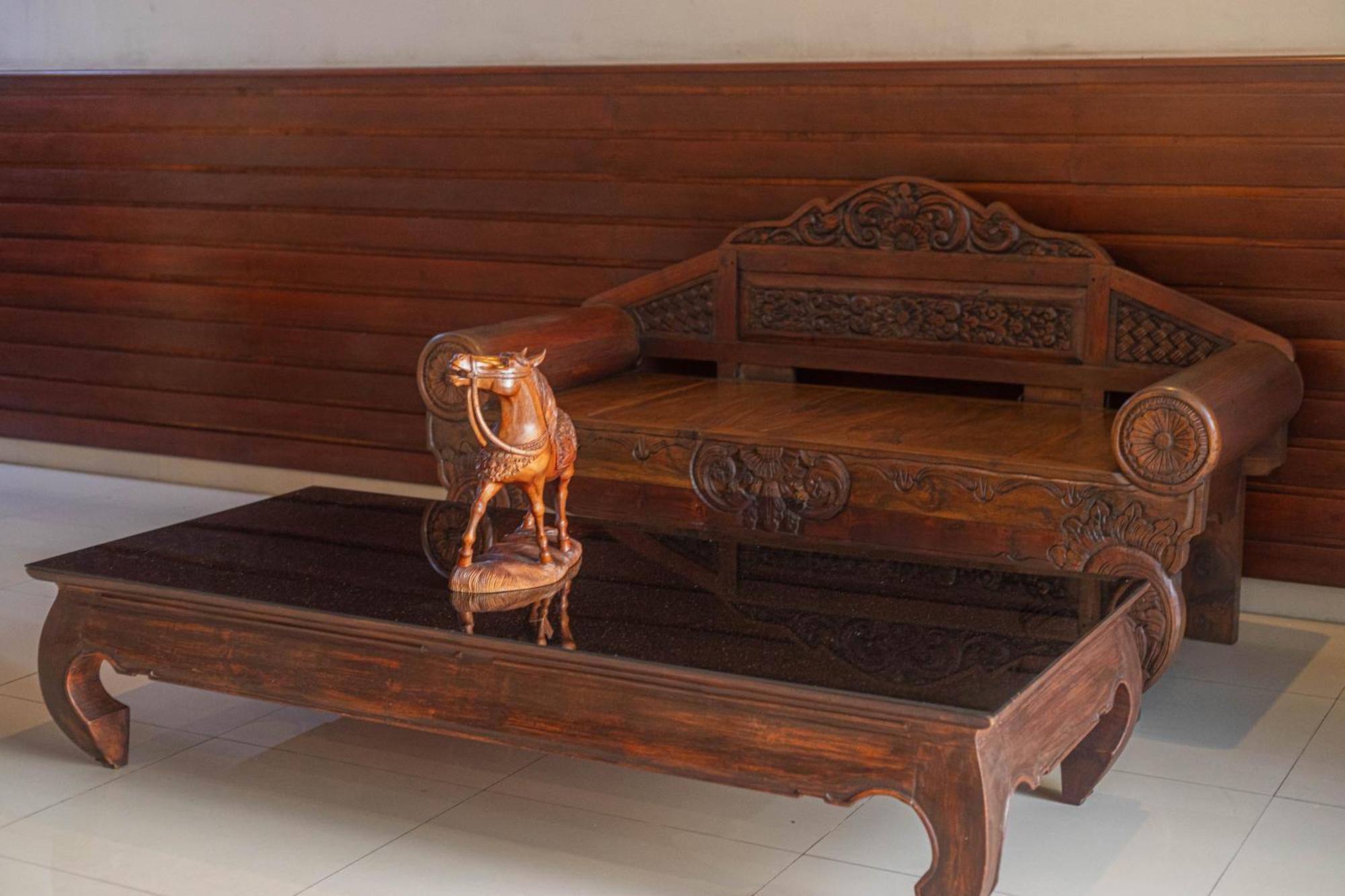 Puri Mango Guest House Sanur Экстерьер фото