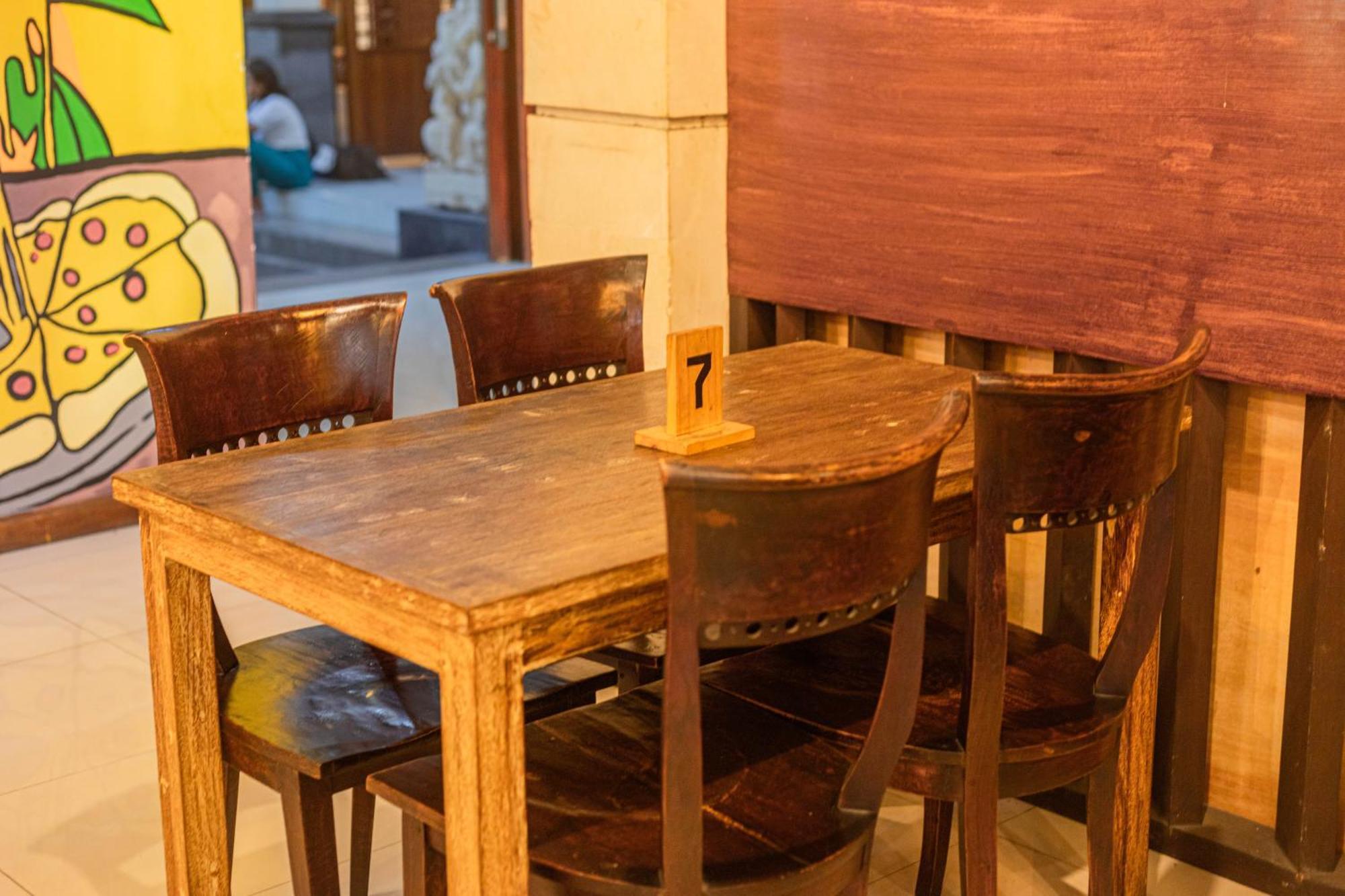 Puri Mango Guest House Sanur Экстерьер фото